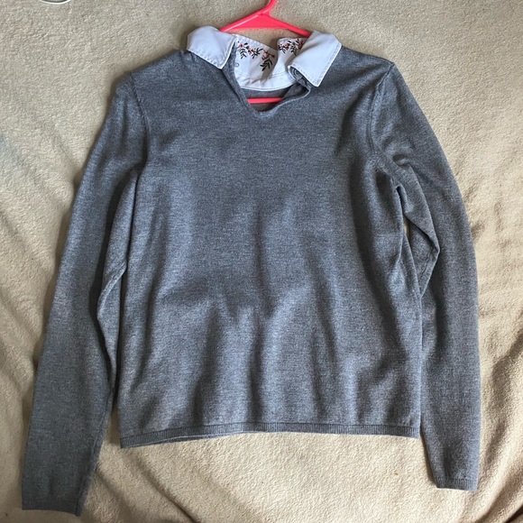 Grey Embroidered Collar Sweater - Picture 2 of 5